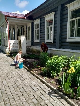 Сотрудники музеев готовятся к приему посетителей