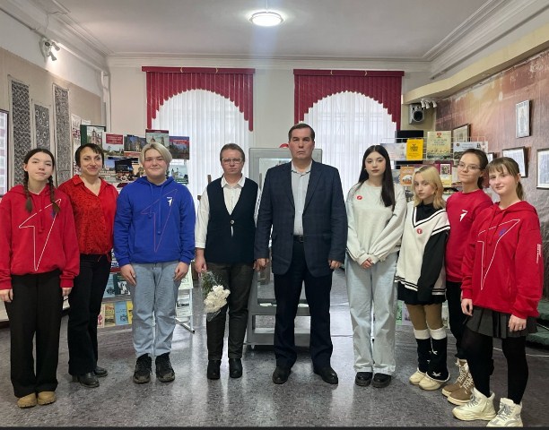 Открытие книжной выставки