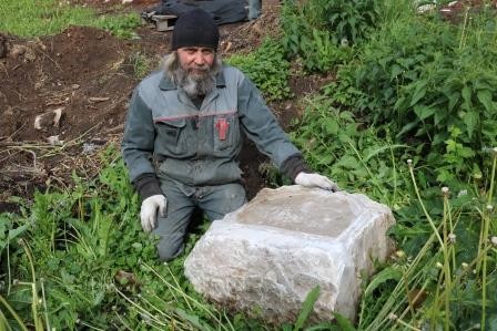 Близ Коврова нашли памятник чиновника,  убитого мэром города 123 года назад