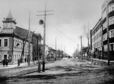 Из него слушали голос страны