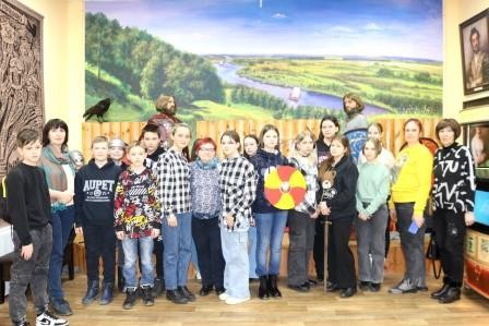 Камешковские краеведы побывали  на древней земле Стародуба