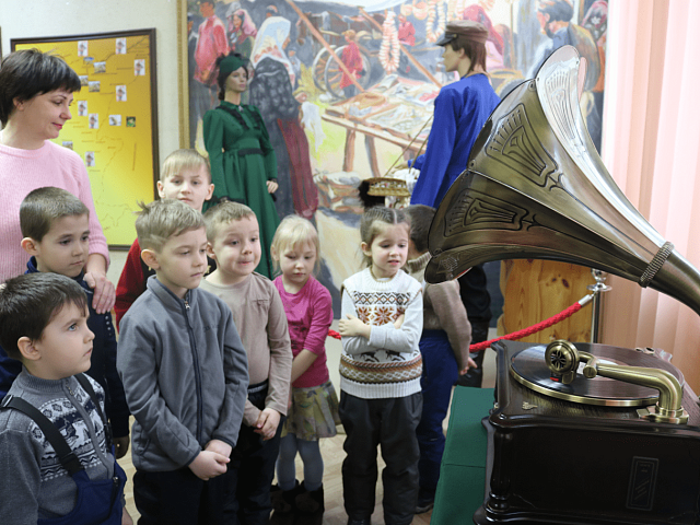 Знакомство с музеем воспитанников «Колобка»