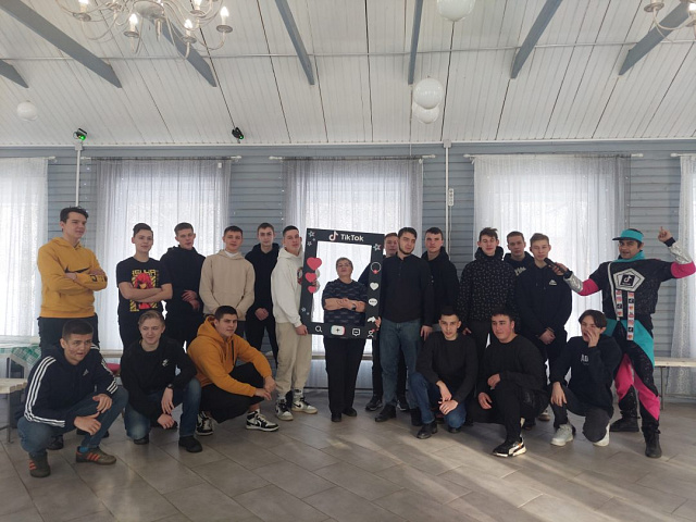 Студенты Ковровского транспортного колледжа посетили музей "Усадьба двух генералов"