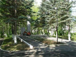 55 лет памятнику участникам Великой Отечественной войны  в посёлке Мелехово